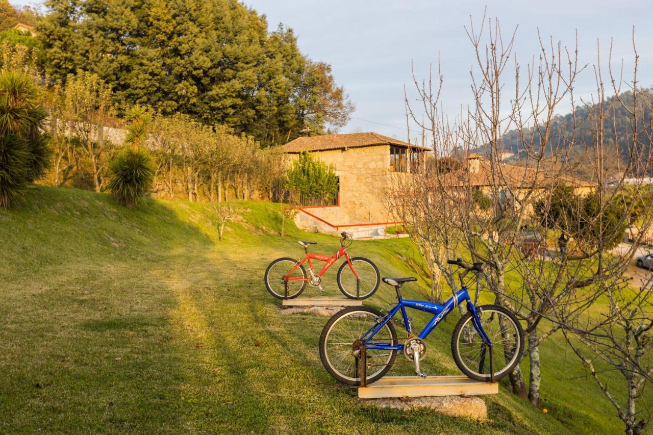Quinta Dos Campos - Chale Villa Braga Bagian luar foto
