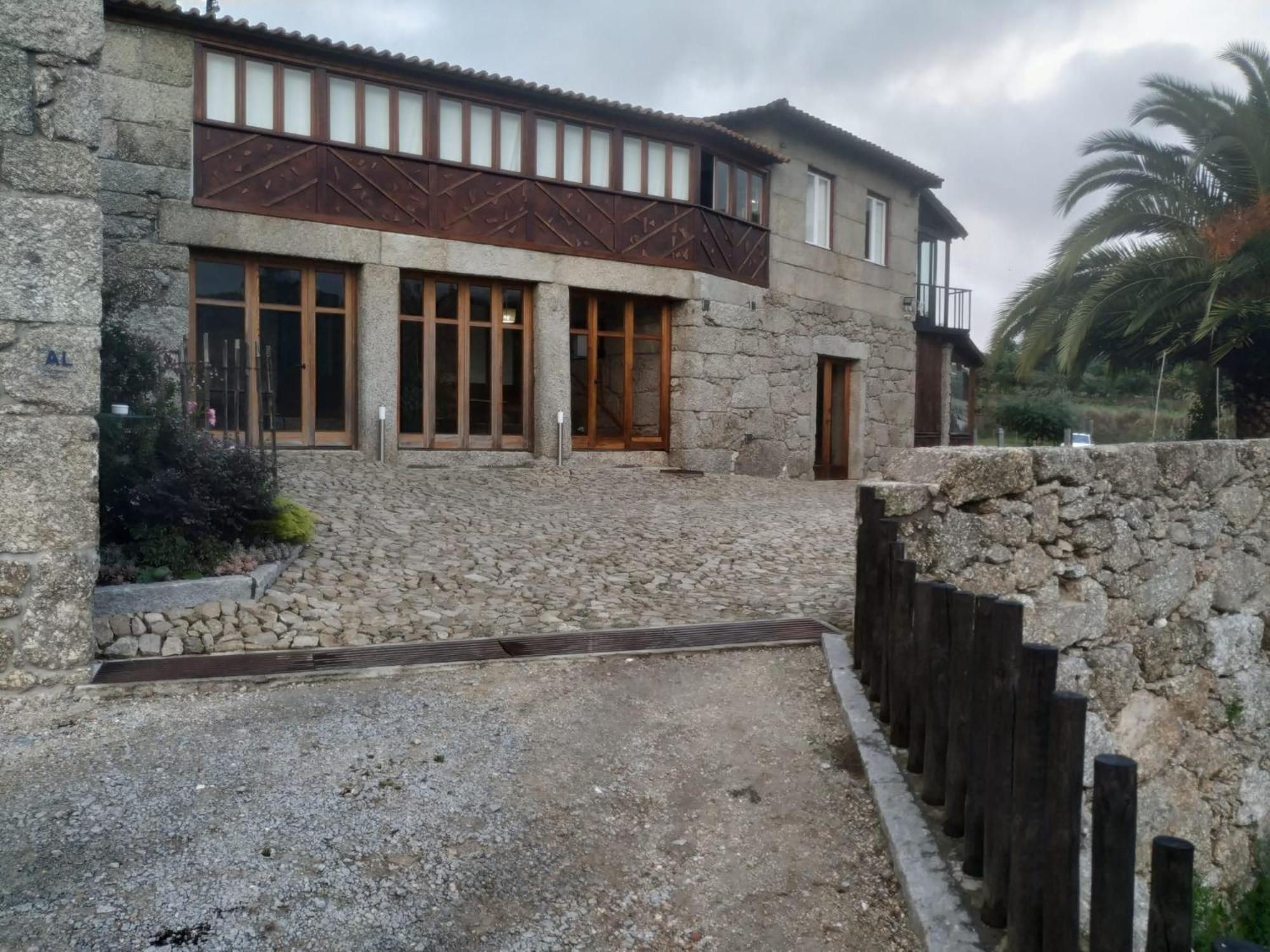 Quinta Dos Campos - Chale Villa Braga Bagian luar foto