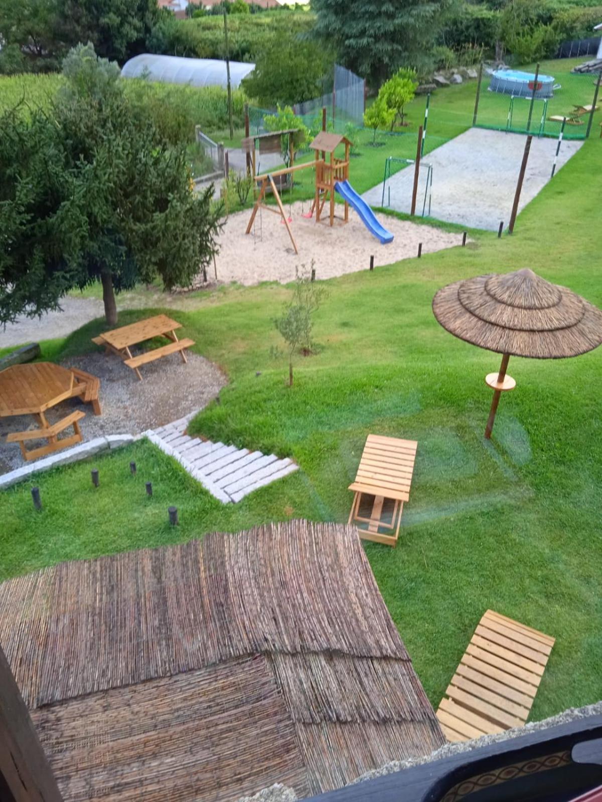 Quinta Dos Campos - Chale Villa Braga Bagian luar foto